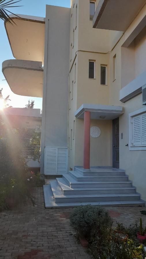 Akrata Rose Garden Apartments I Paralia Akratas Buitenkant foto